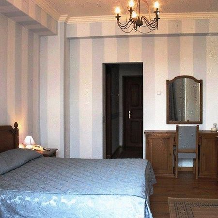 Hotel Piccolo Mondo Bukares Ruang foto